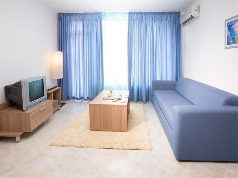 Sunset Complex Hotel Kosarica Szoba fotó